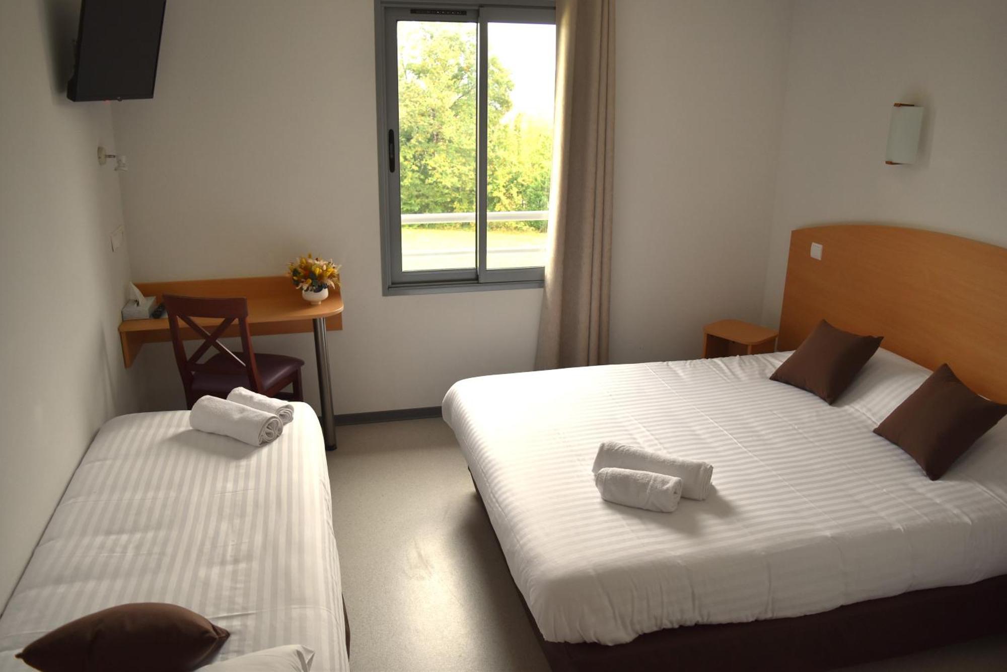 Hotel Au Perigord Noir Hautefort Zewnętrze zdjęcie