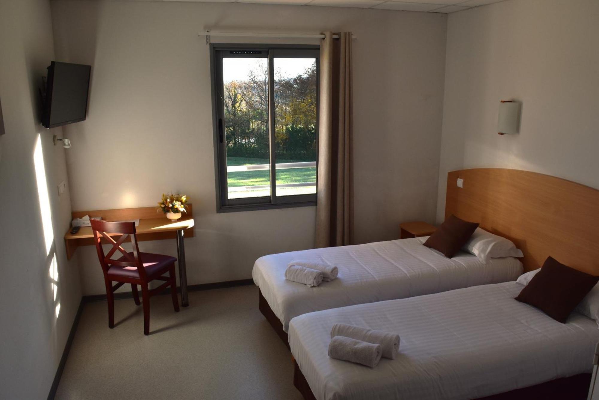 Hotel Au Perigord Noir Hautefort Zewnętrze zdjęcie