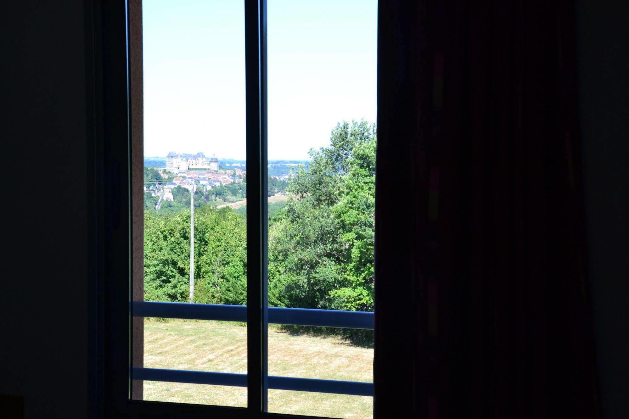 Hotel Au Perigord Noir Hautefort Zewnętrze zdjęcie